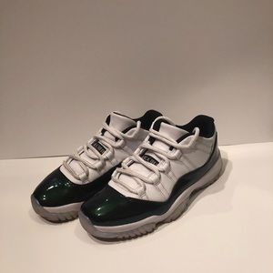 Air jordan 11 “emerald”
